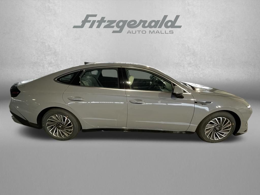 2026 Hyundai Sonata Hybrid Limited