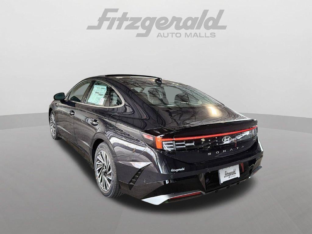 2027 Hyundai Sonata Hybrid Limited