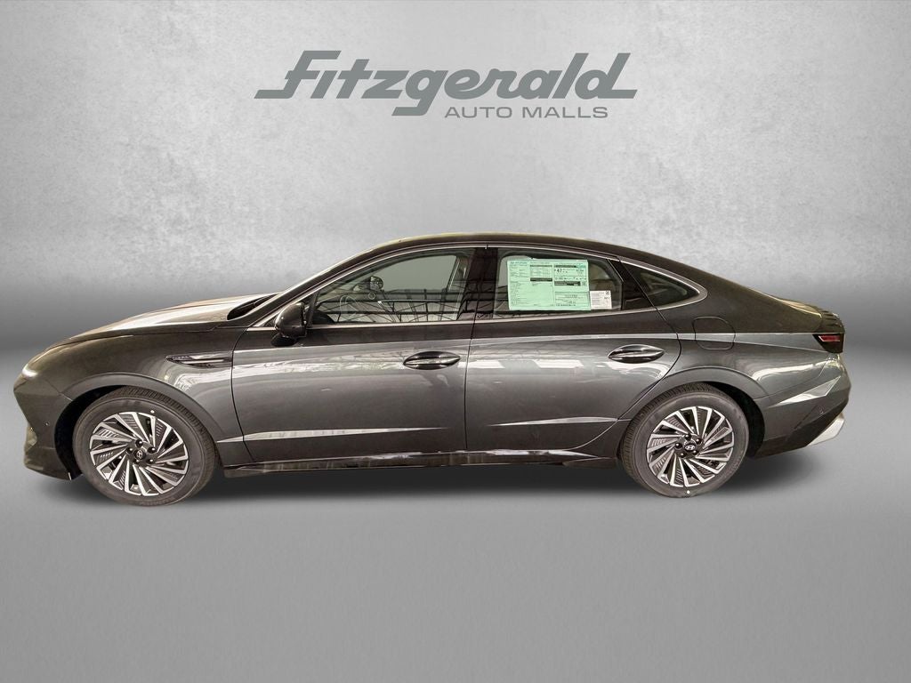 2026 Hyundai Sonata Hybrid Limited