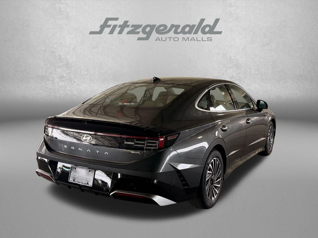 2026 Hyundai Sonata Hybrid Limited