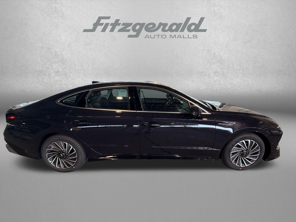 2026 Hyundai Sonata Hybrid Limited