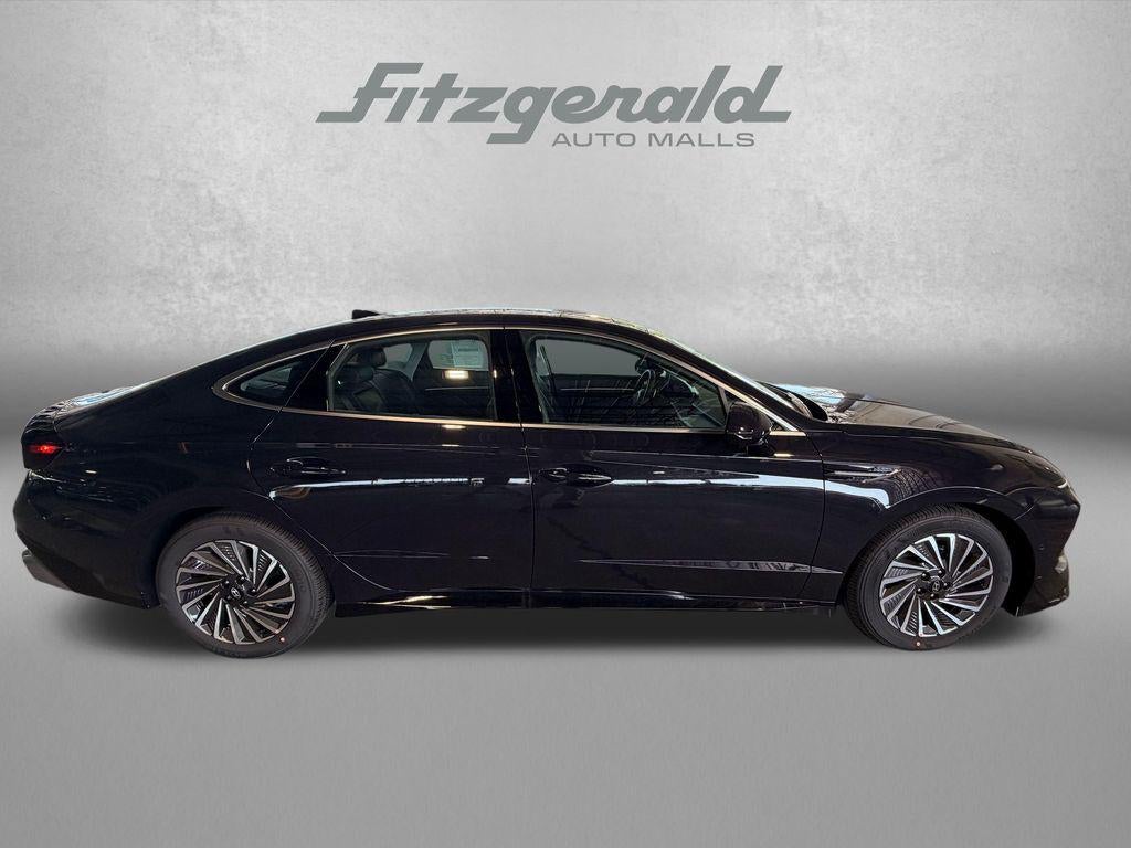 2026 Hyundai Sonata Hybrid Limited