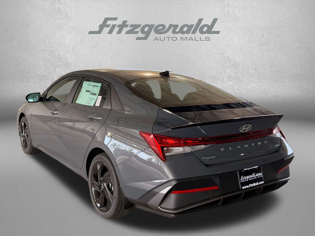 2026 Hyundai Elantra Hybrid SEL Sport