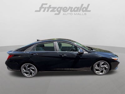 2025 Hyundai Elantra Limited