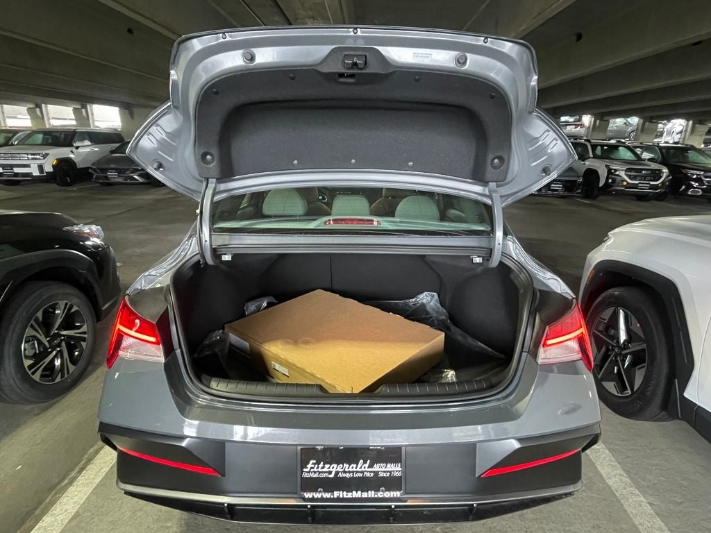 2026 Hyundai Elantra SEL Sport Premium