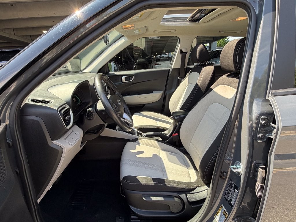 2025 Hyundai Venue SEL