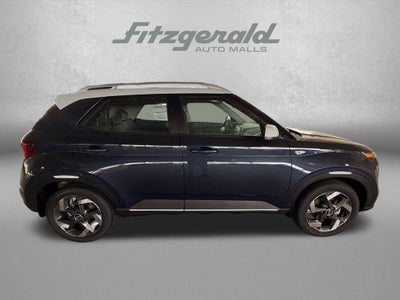 2026 Hyundai Venue SEL w/Two-Tone Roof