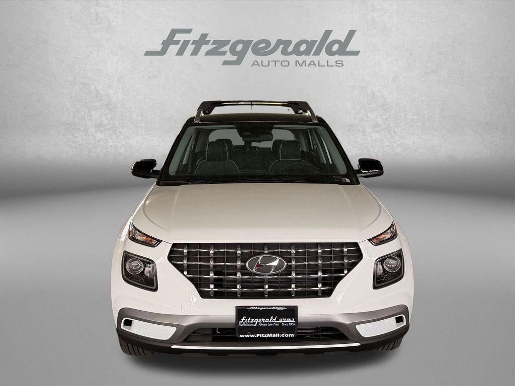 2026 Hyundai Venue SEL w/Two-Tone Roof