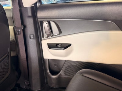 2022 Kia Carnival LXS