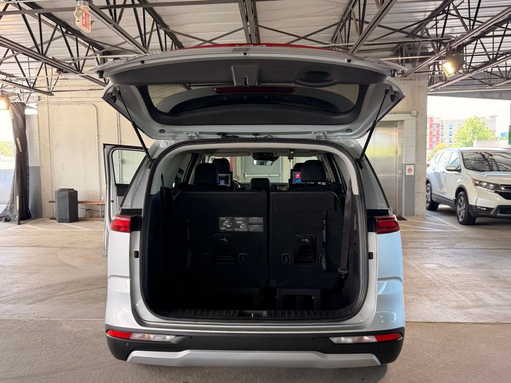 2022 Kia Carnival LXS