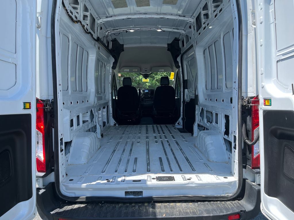 2023 Ford Transit Base