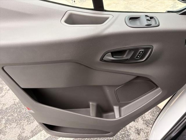2024 Ford Transit Base