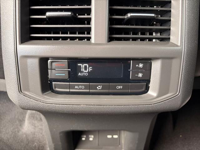 2023 Volkswagen Atlas 2.0T SE w/Technology