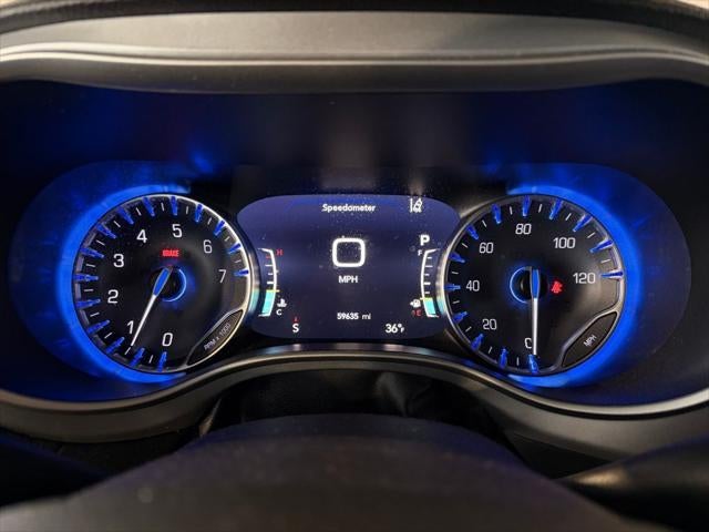 2024 Chrysler Pacifica Touring