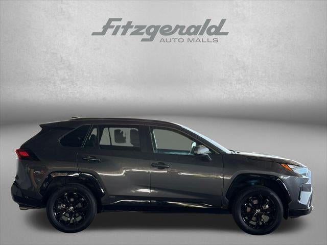 2024 Toyota RAV4 Hybrid SE