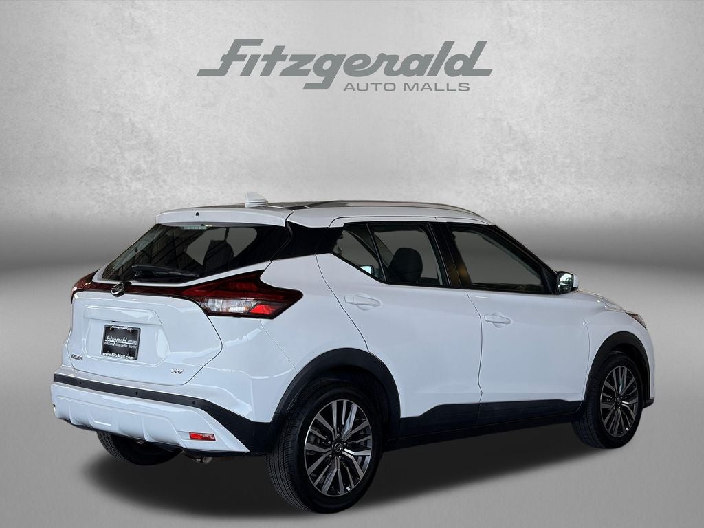 2021 Nissan Kicks SV
