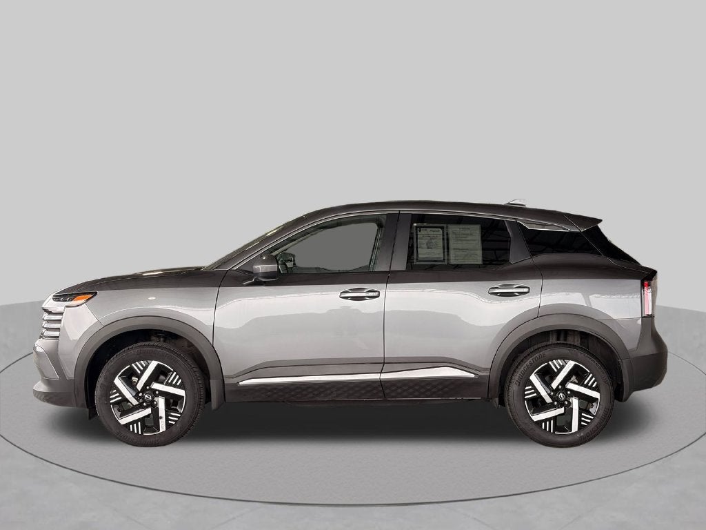2025 Nissan Kicks MPV SV