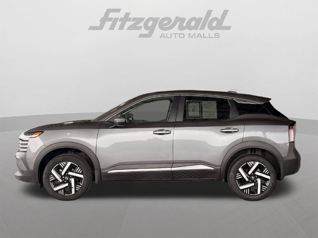 2025 Nissan Kicks MPV SV