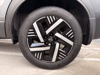 2025 Nissan Kicks MPV SV