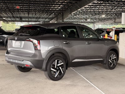 2025 Nissan Kicks MPV SV