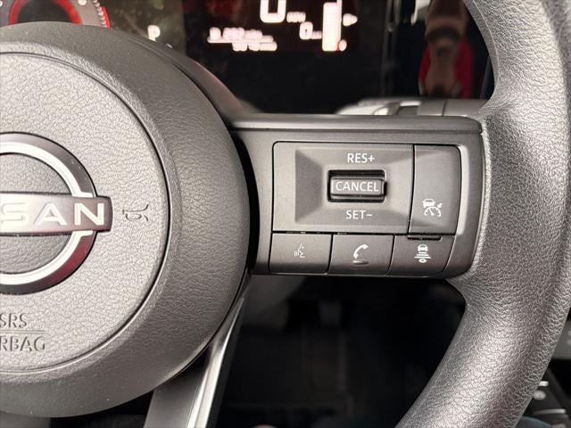 2025 Nissan Kicks MPV SV