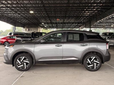 2025 Nissan Kicks MPV SV