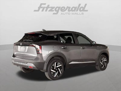2025 Nissan Kicks MPV SV