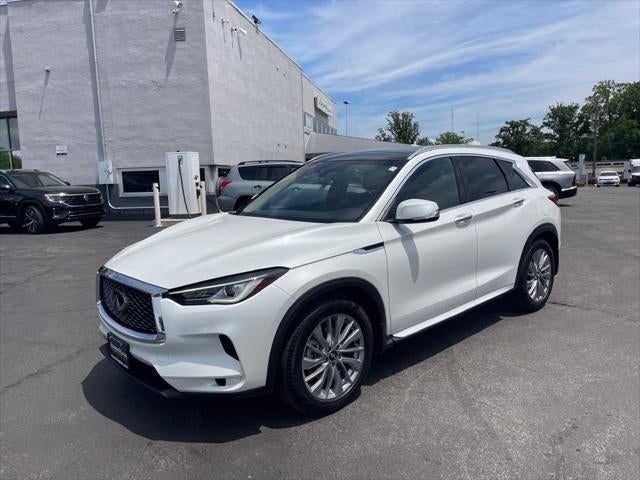 2023 INFINITI QX50 LUXE