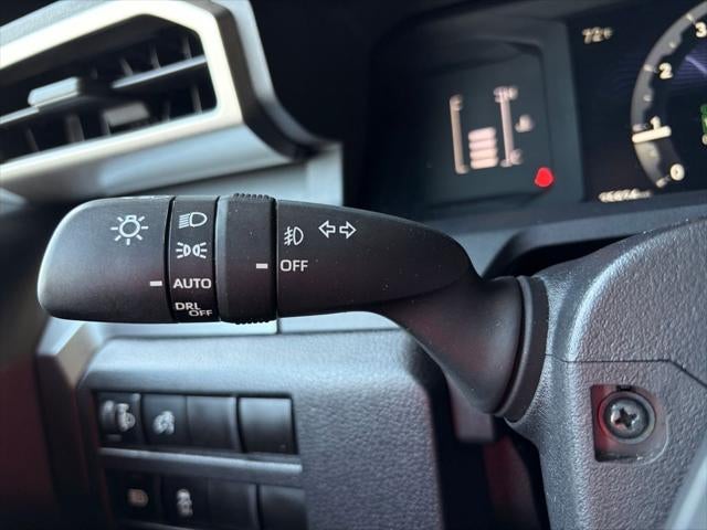 2025 Toyota TACOMA SR5 SR5