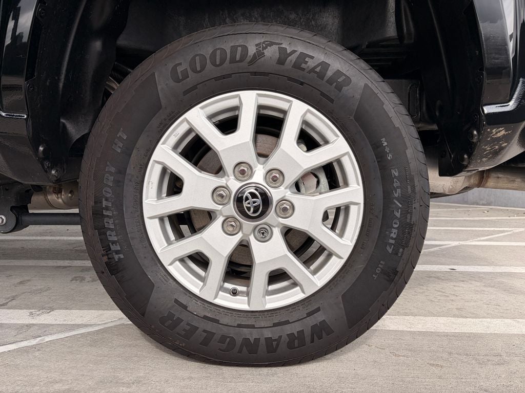 2025 Toyota Tacoma SR5
