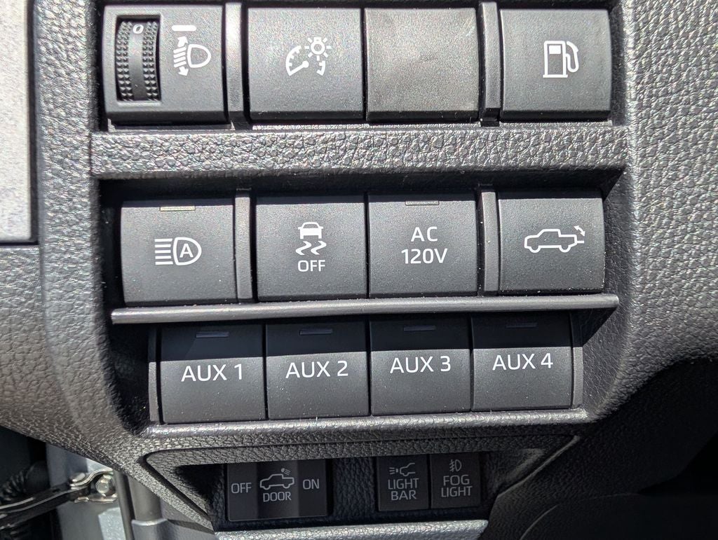 2026 Toyota Tacoma i-FORCE MAX Trailhunter