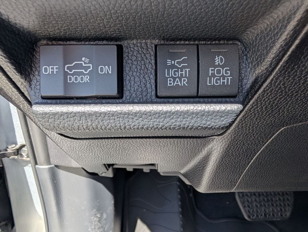 2026 Toyota Tacoma i-FORCE MAX Trailhunter