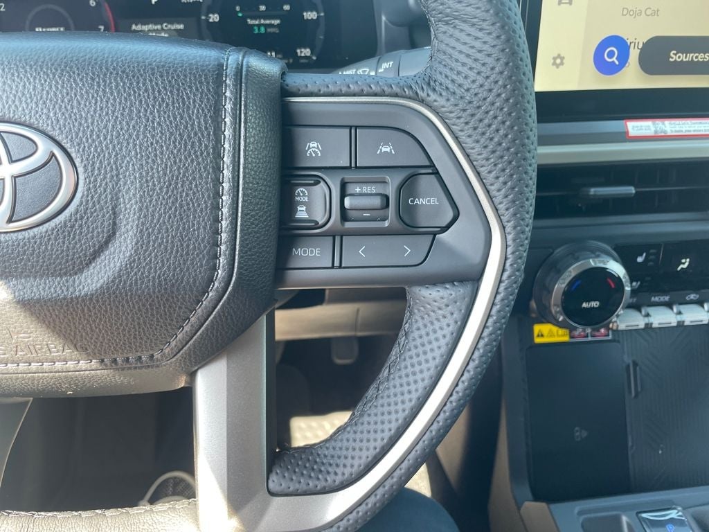 2026 Toyota Tacoma i-FORCE MAX TRD Off-Road i-FORCE MAX