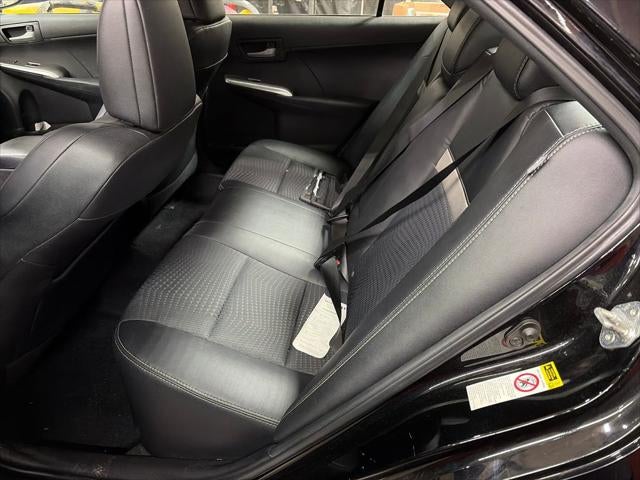 2012 Toyota CAMRY SE