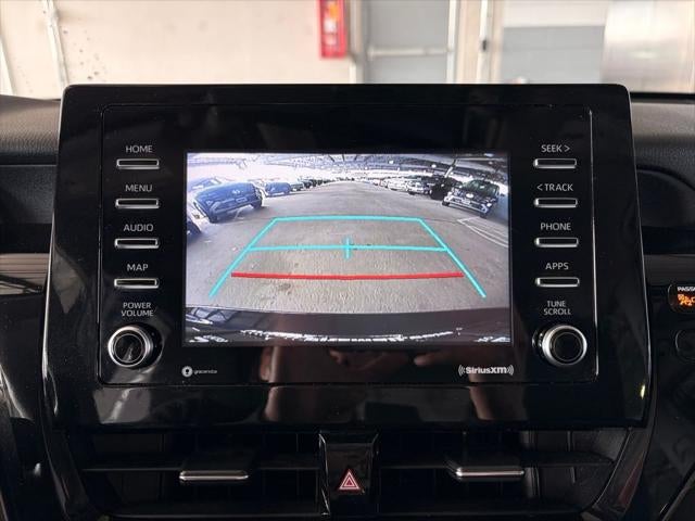 2022 Toyota CAMRY LE