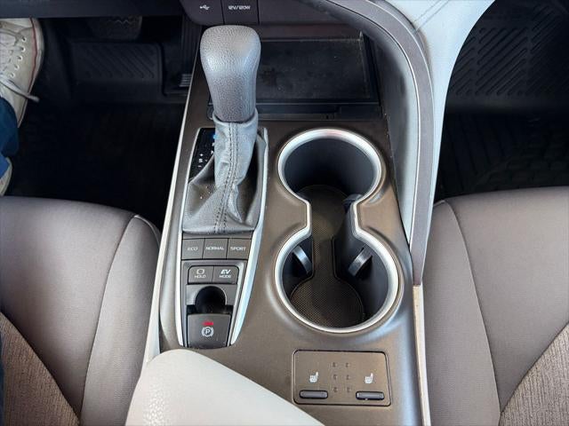 2023 Toyota Camry Hybrid LE