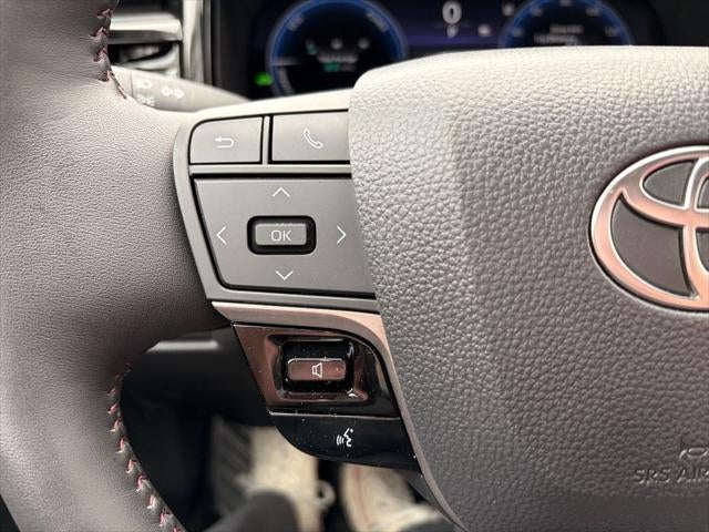 2025 Toyota CAMRY XSE