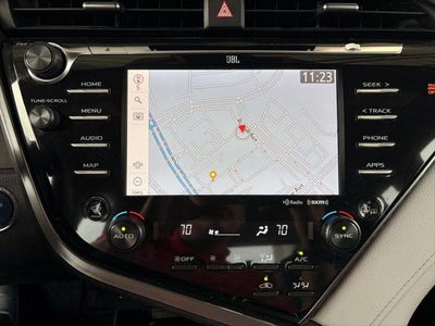 2020 Toyota Camry Hybrid XLE