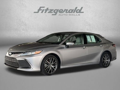 2023 Toyota Camry Hybrid XLE