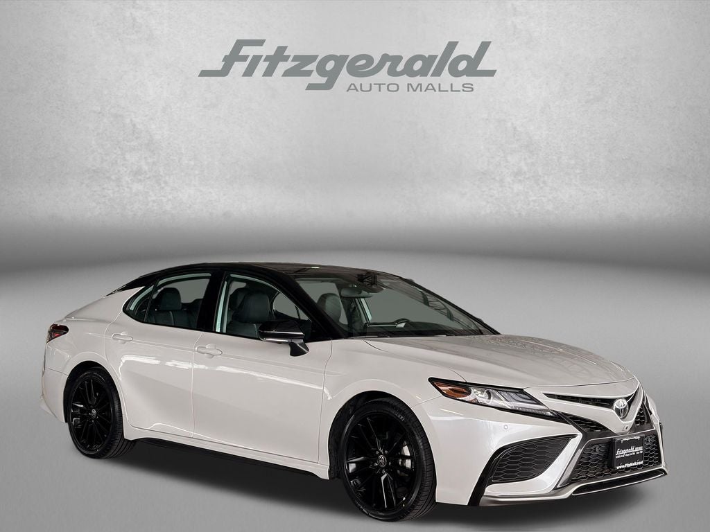 2022 Toyota CAMRY XSE V6