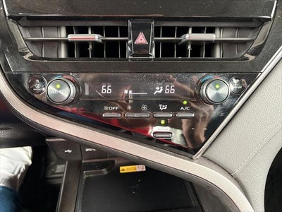 2022 Toyota CAMRY XSE V6