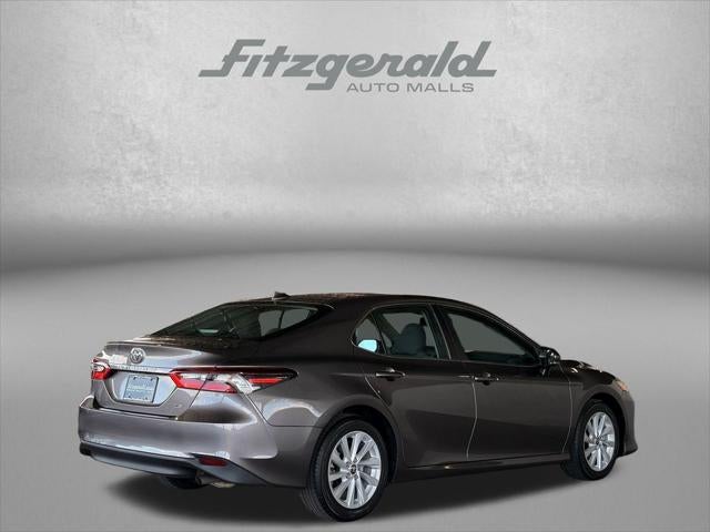 2022 Toyota CAMRY LE