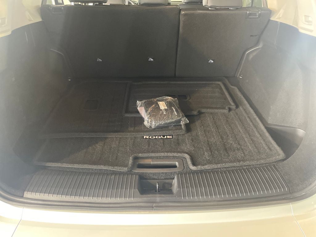2026 Nissan Rogue SL