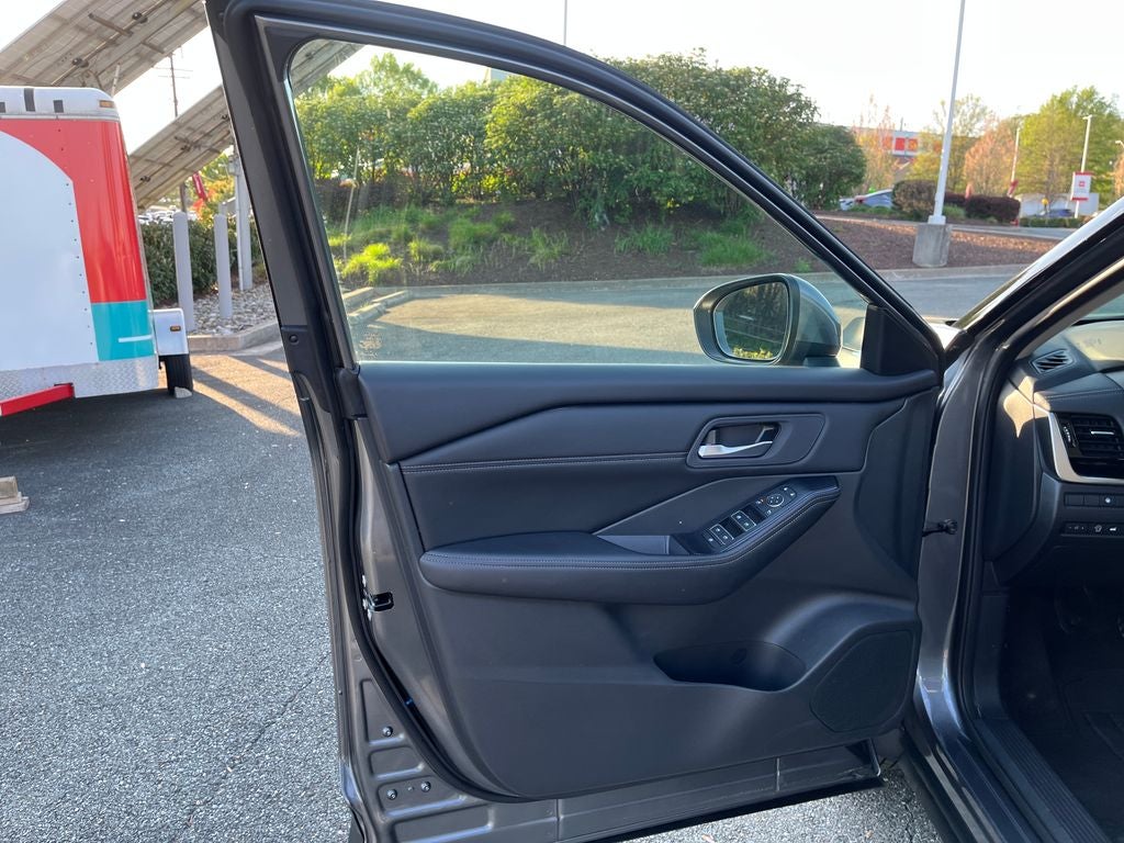2026 Nissan Rogue SL