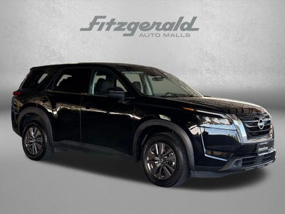 2023 Nissan Pathfinder S