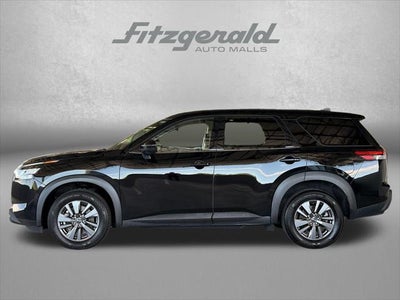 2023 Nissan Pathfinder S