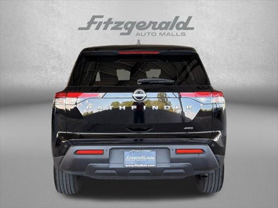 2023 Nissan Pathfinder S