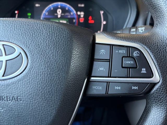 2025 Toyota GRAND HIGHLANDER LE
