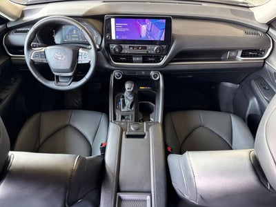 2025 Toyota GRAND HIGHLANDER XLE