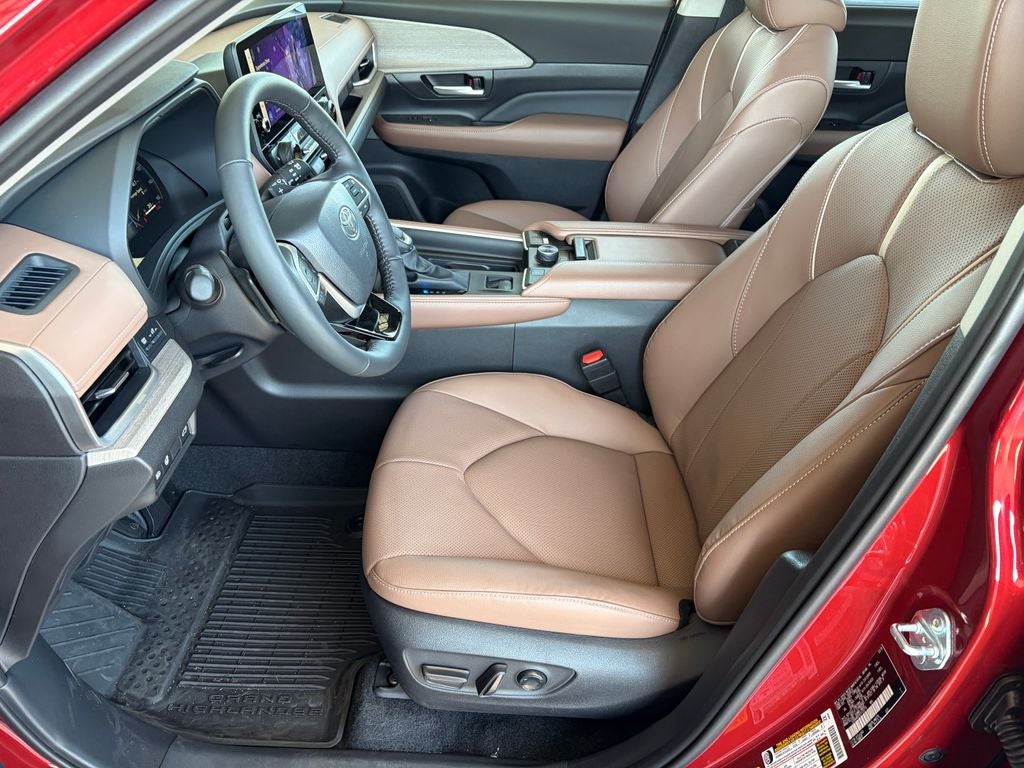 2026 Toyota GRAND HIGHLANDER Platinum